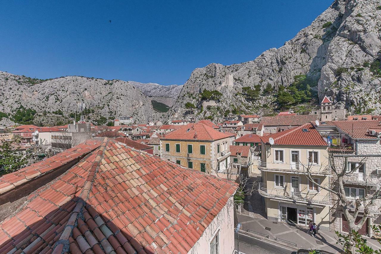 Apartment Nansy Omiš Szoba fotó
